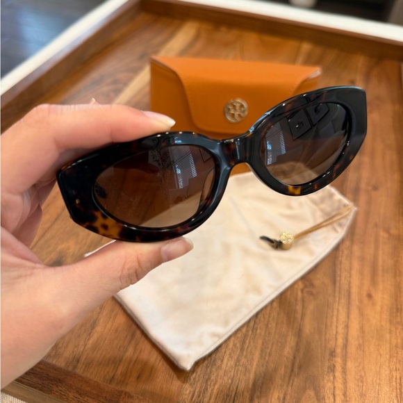 Tory Burch Sunglasses - Picture 1 of 5